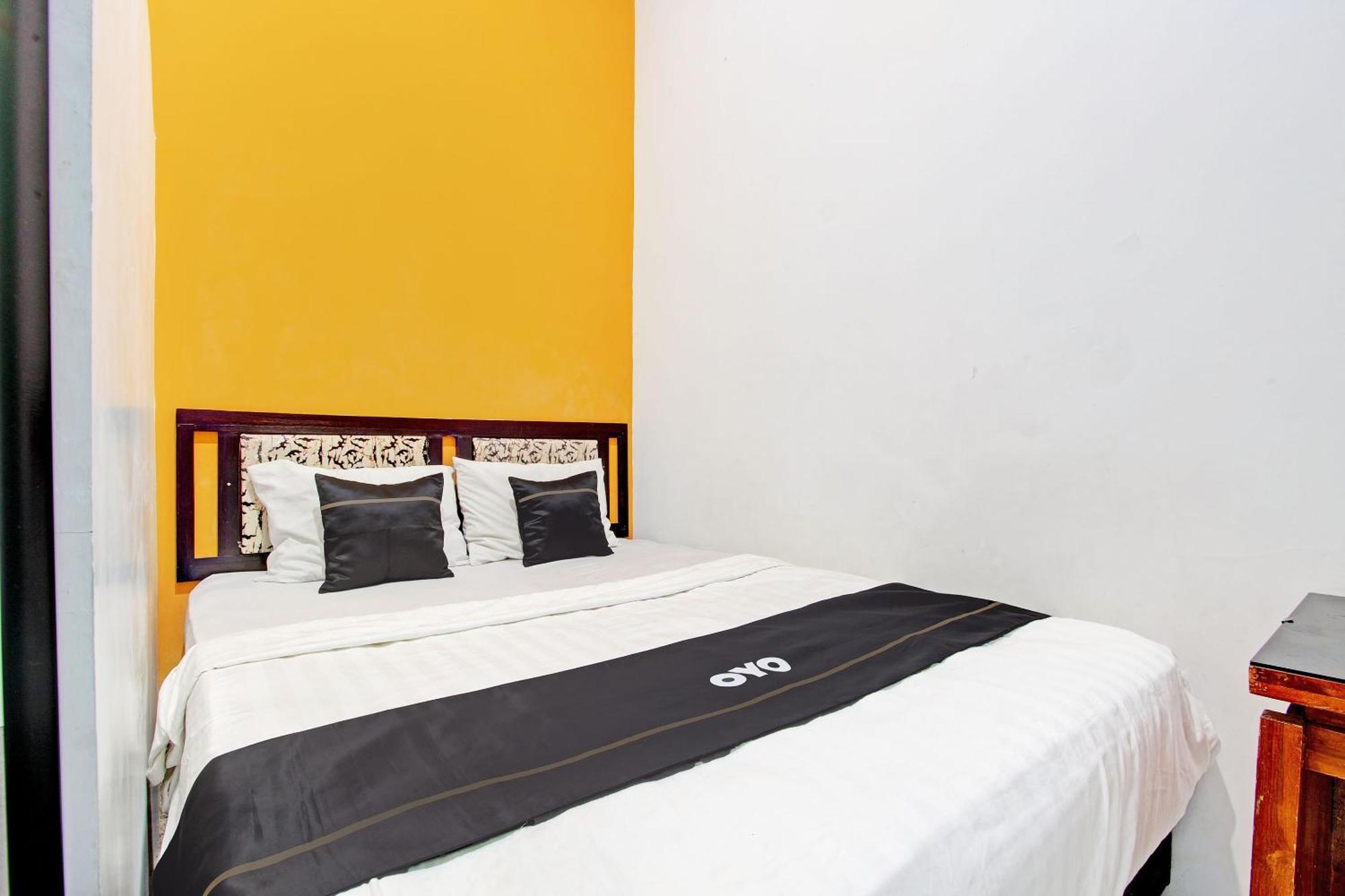 Capital O 92929 Hotel New Tirta Kencana Syariah Tegal (Central Java) Exterior foto